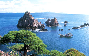Seulpeunyeo Rock of Hongdo Island
