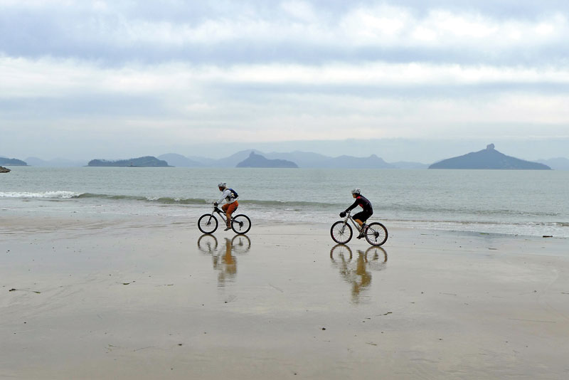 황성금리 해변과 진도군 주지도