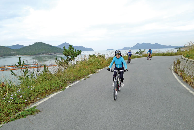 자전거여행 하는 사람들