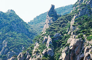 홍도10경 공작새바위