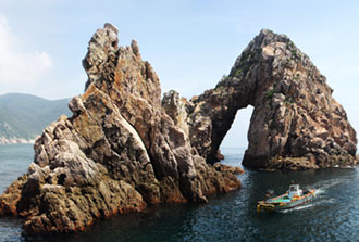 홍도 10경(남문바위)