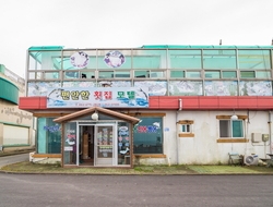 사용자 이미지 간판.jpg