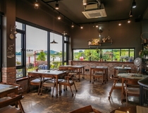 사용자 이미지 1층내부2.jpg