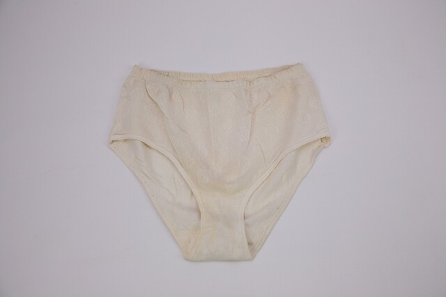 사용자 이미지 97 속옷.jpg