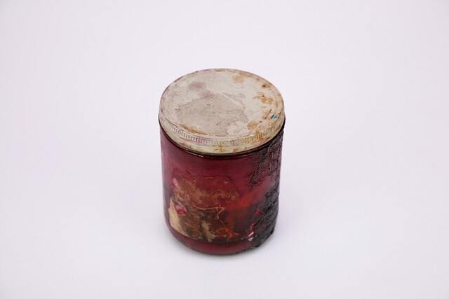 사용자 이미지 131 안료.jpg