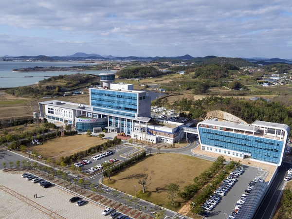 압해 신안군청사전경  4