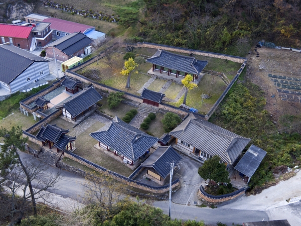 지도 향교 및 지도읍전경 2