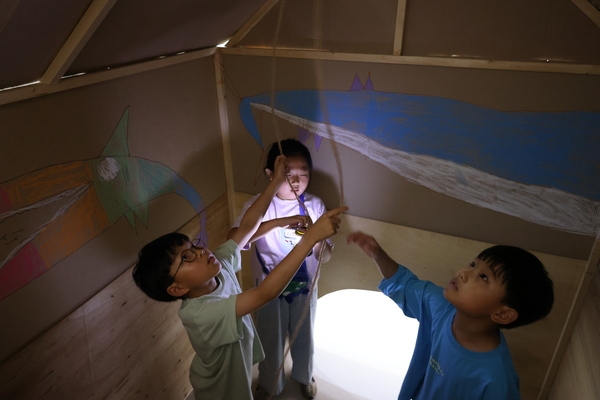 [저녁노을미술관] 집집 크루소, 우리는 집집 크루 1