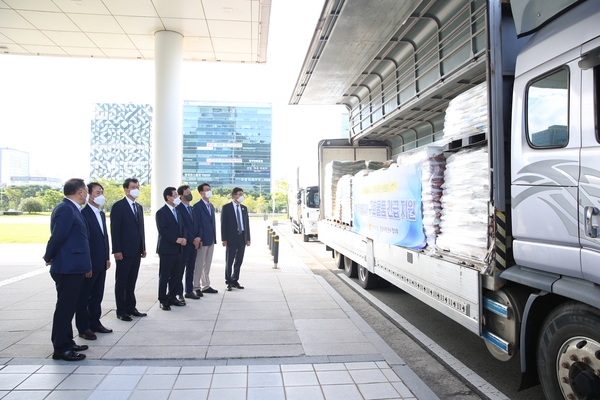 2022.09.15 경북지역 재해구호물품 전남 쌀 보내기 행사 4