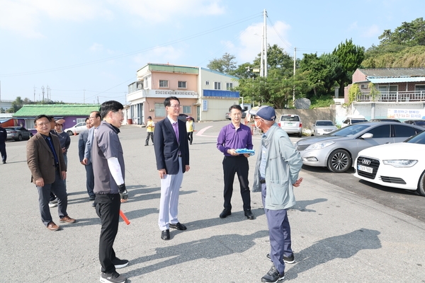 2023. 09. 28   암태면 남강선착장-추석명절 귀성객맞이 교통근무자 격려 3