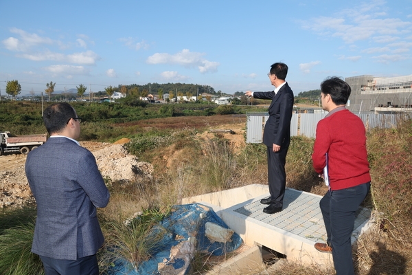 2023. 10. 23   압해읍 -공설운동장 현장점검 3