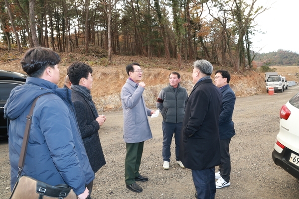 20231130_지도읍 -장동저수지 라일락공원 현장점검 1