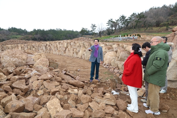 2024.12.18_ 암태면 암석정원 현장점검 3