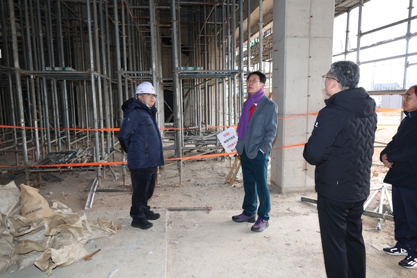 2024.12.18_ 복합생활밀착형 국민체육센터 공사현장 점검 3