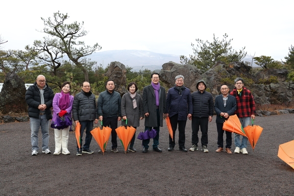 2025.02.15_ 제주도 정원 선진지 견학(돌낭예술원) 5