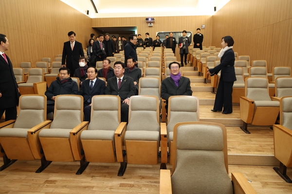 2025.02.18_ 대한민국시장군수구청장 협의회 대구 간송미술관 관람 2
