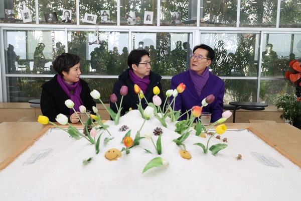 2025.02.23_ 김경수 전 경남지사 임자면 방문 6