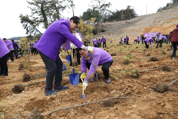 2025.02.25_ 제80회 식목일기념 나무심기행사 5