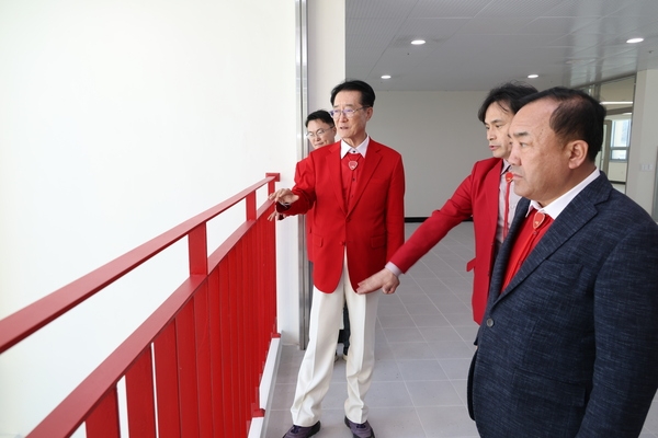 2025.02.27_ 비금면 주요사업장 방문(체육센터 건립 공사형장) 4