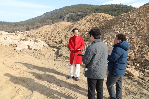 2025.02.27_ 암태면 암석정원 현장점검 6