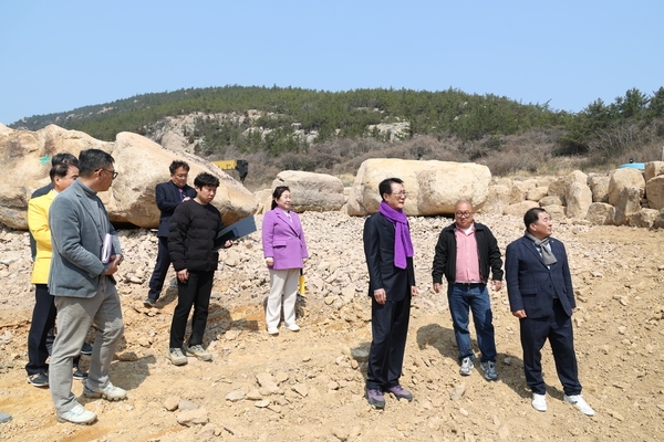 2025.03.20_ 암태면 암석정원 현장점검 3