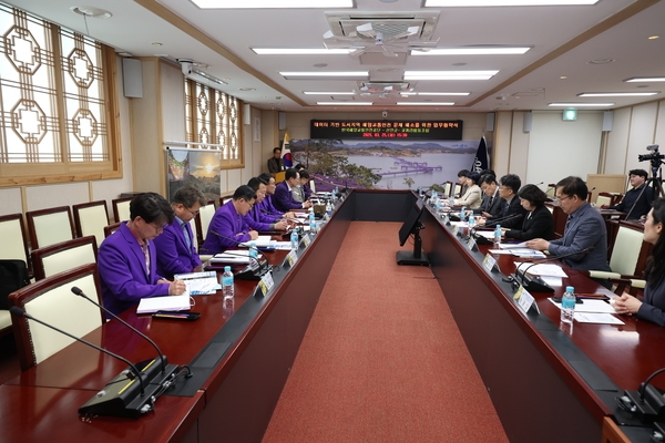 2025.03.25_ 데이터 기반 도서지역 해양교통안전 문제 해소를 위한 업무협약식 4