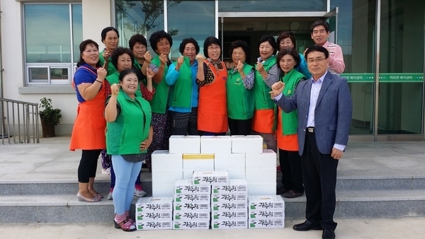 하의면 한가위 사랑·송편 나눔 행사..'명절을 외롭게 보내는 이웃에게 따뜻한 정을 나눠요'1