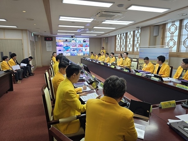 신안군, 지속가능발전목표(SDGs) 실현을 위한 혁신적 지표 고도화 착수..'지속가능발전지표 고도화로 SDGs 실현 선도적 모델 제시 기대'1