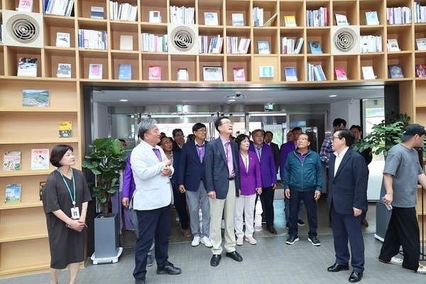 인구소멸 문제 해결을 위한 새로운 해법 모색..'교육복지 정책 선진지 견학 성공적으로 마무리'1