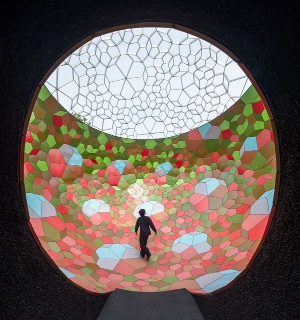 주한 덴마크 부대사, 올라퍼 엘리아슨의 「숨결의 지구」 관람을 위해 신안군 방문..'세계적인 예술의 명소로 자리매김'1