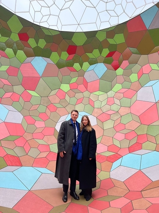 주한 덴마크 대사대리, 신안군 방문..올라퍼 엘리아슨 작품 ‘숨결의 지구’ 관람1