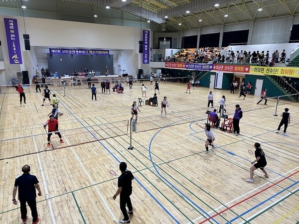 2025 제3회 신안군 체육회장기 생활체육대회 개최..'건강과 활력의 축제, 신안군 체육회장기 생활체육대회'1