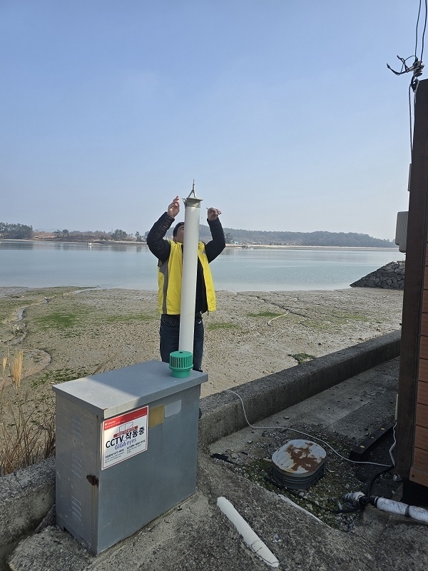 	신안군, 모기로부터 군민 보호에 앞장..'모기 유‧출입 방지팬 관리'1