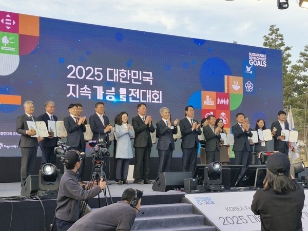 신안군, 제7회 솔라리그 지자체보급성과 ‘최강’ 입증..'1인당 보급량 5.63㎾, 전국 최상위권 기록 … 태양광 선도 지자체'1