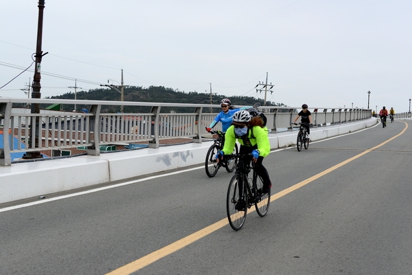 161023 비금도초 자전거투어 사진3 4
