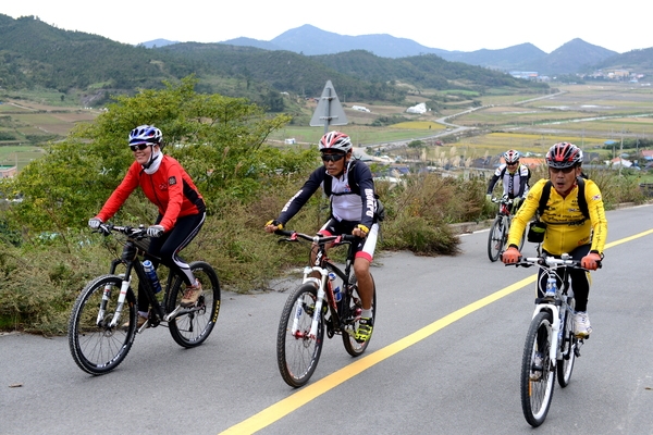 161023 비금도초 자전거투어 사진6 3