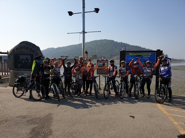 제주어울림동호회 신안군천도천색 자전거길4,5코스와천사대교 다녀오다(인증완료) 3