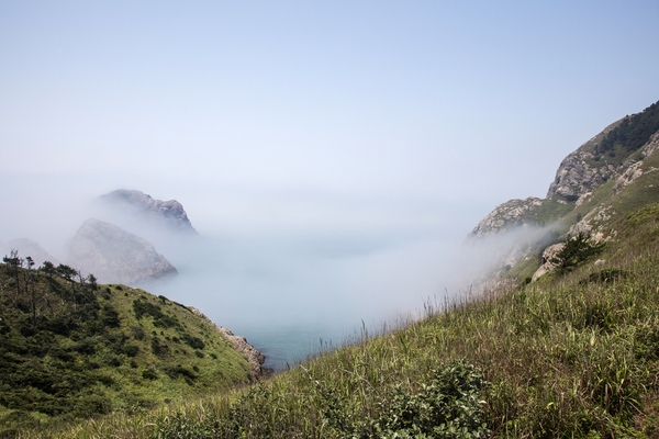 흑산 만재도 마구산등산로에서 본 해무낀 외마도 내마도 2