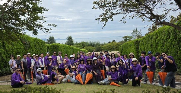 신안군 공무원님의 애향심과 봉사 정신에 감명 받았습니다  감사드립니다    1