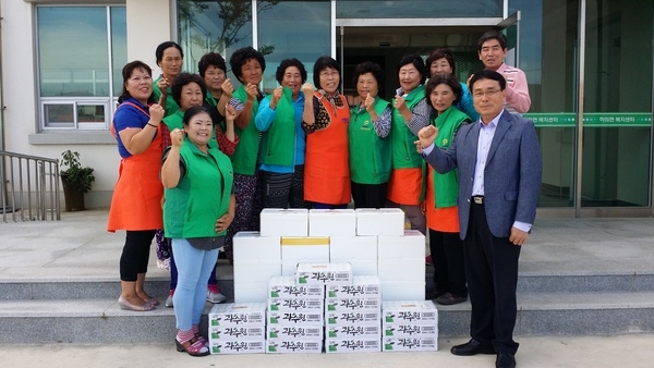 하의면 한가위 사랑·송편 나눔 행사..'명절을 외롭게 보내는 이웃에게 따뜻한 정을 나눠요' 2