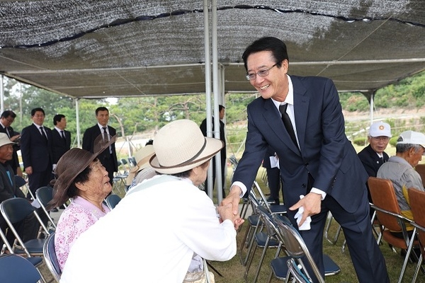 신안군, 제64회 현충일 추념식..