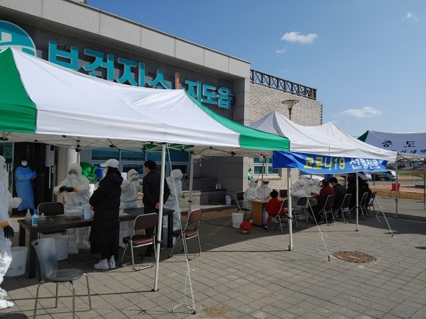 신안군, 간호인력 한 발 앞선 채용으로 코로나19 효과적인 대응..