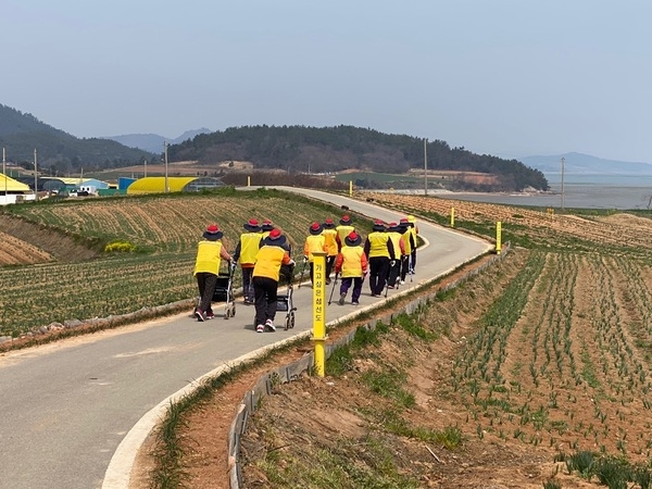 신안군, 전군민 건강생활실천을 위한 걷기 운동 사업 추진!..