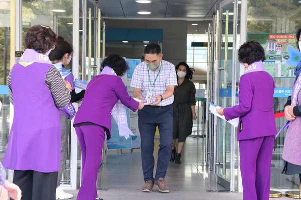 신안군여성단체협의회, 국립해양수산박물관 유치활동 전개..