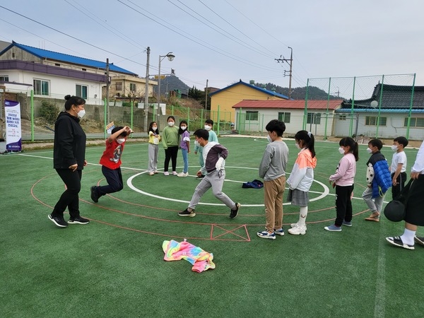 신안군, 맞춤형 통합서비스로 주민 건강증진에 기여..