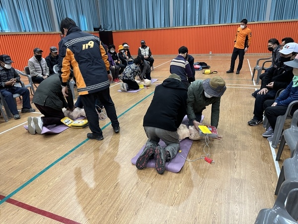 신안군 심폐소생술 골든타임 군민 교육 실시..