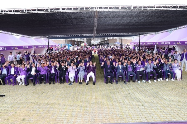 신안 병어와 함께한 즐거운 이틀, 섬 병어축제 성료!..