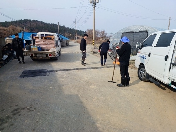 장산면, 설 명절 대비 정화 활동으로 깨끗한 환경 조성 2