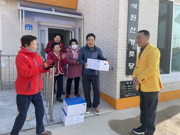 팔금면지역사회보장협의체, 설맞이 사랑의 떡국떡 나눔 행사 2