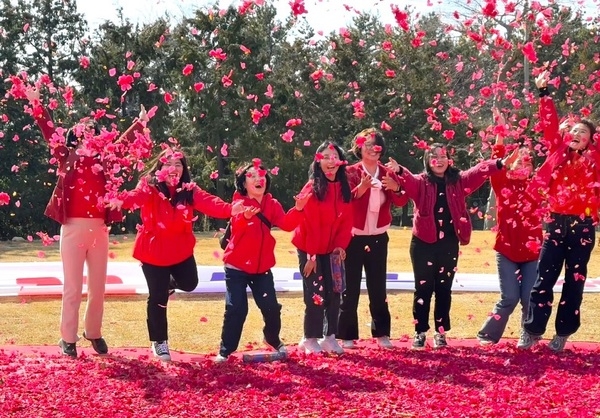 ‘섬 겨울꽃 송별축제 : 겨울의 작별인사 ’개막..